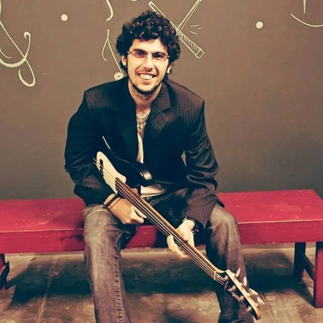 Alvaro Fusco, autor premiado em Teoria Musical